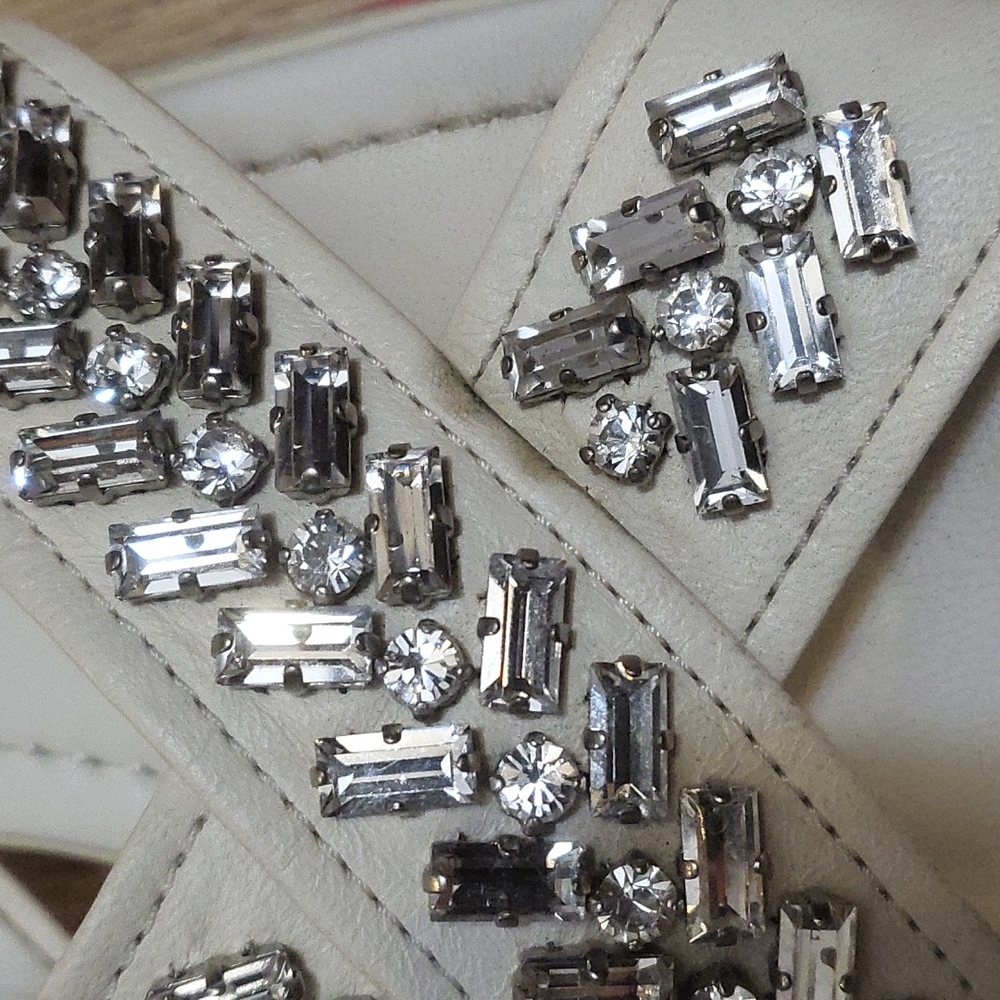 (SOLD)Authentic Prada white leather with crystal embelished slingback - Picture 5 of 5